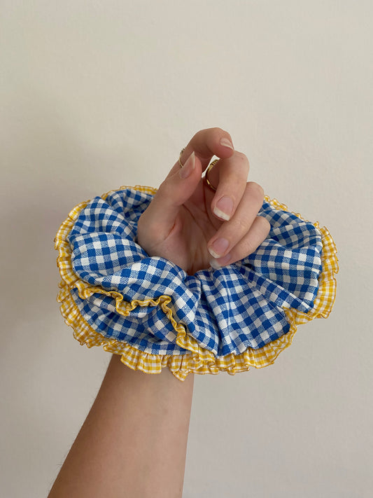 Gingham Frilly Edge Scrunchie